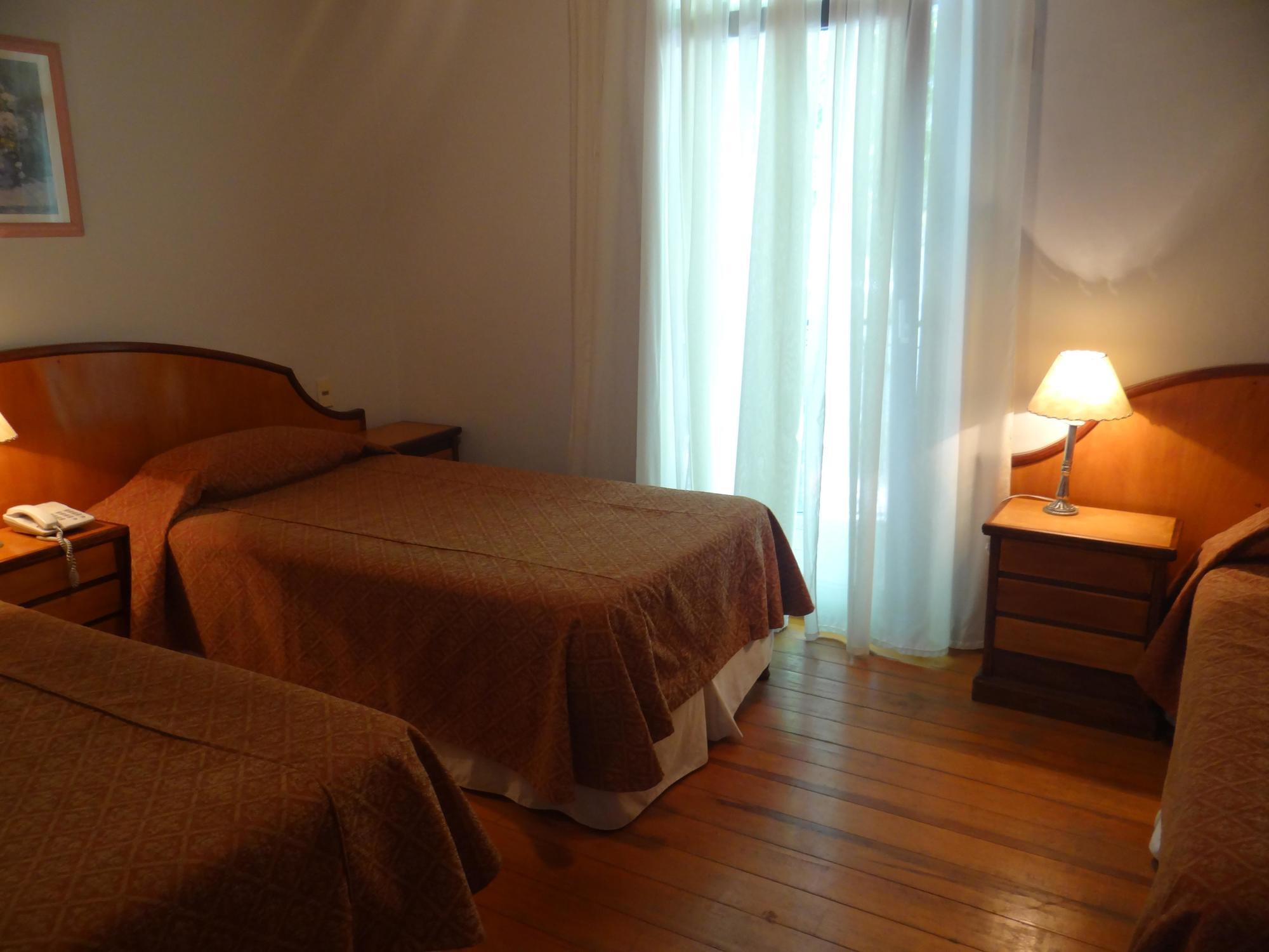 Hotel Italiano Colonia del Sacramento Exterior photo